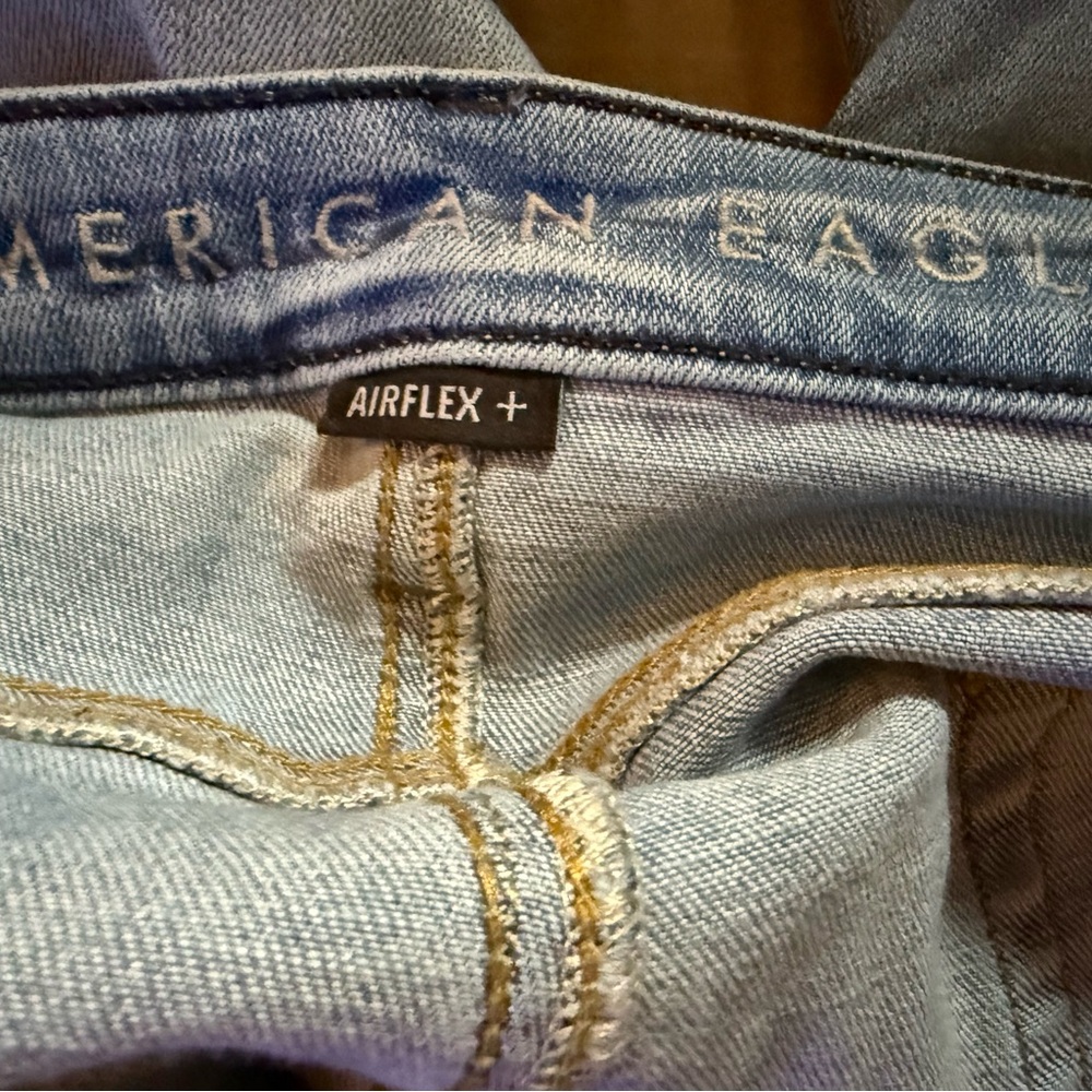 American Eagle Outfitters Men's Light Blue Jeans Airflex+ 40/34 - Picture 4 of 5